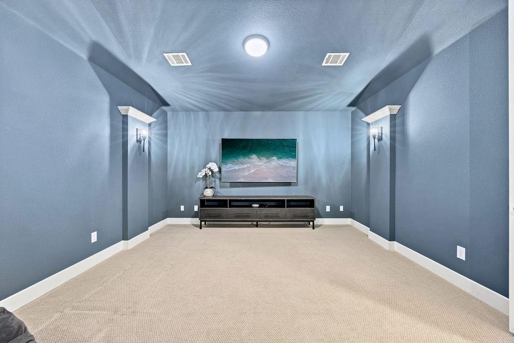 120 Miramar Drive Property Photo 24