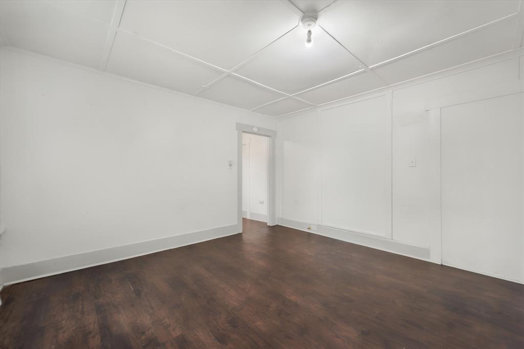 3715 Travis Avenue C Property Photo 12