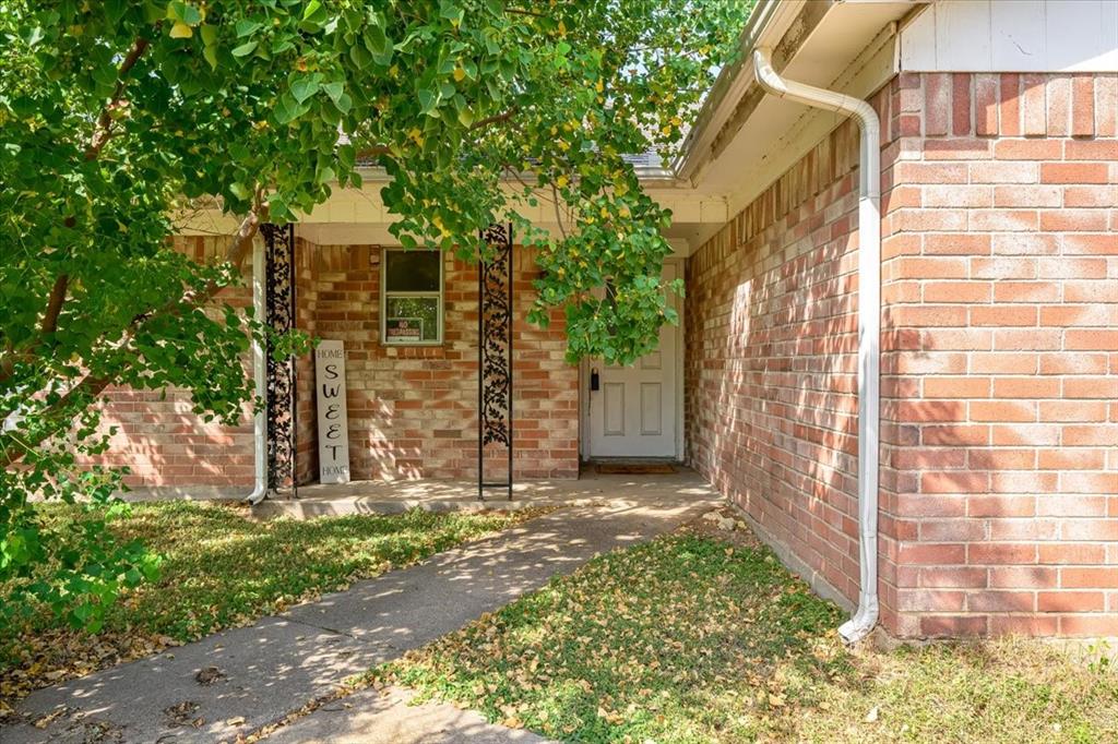 4000 Mountain Vista Drive Property Photo 1
