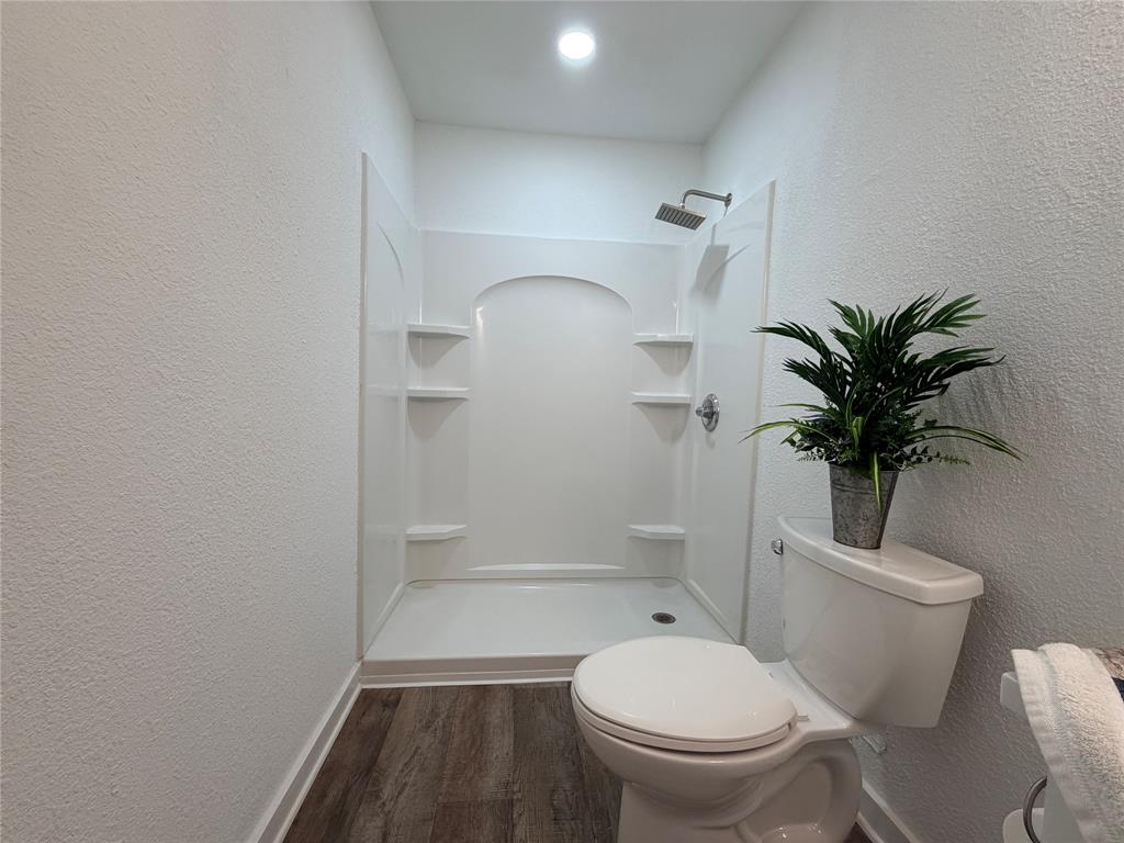 124 W Way Drive Property Photo 24