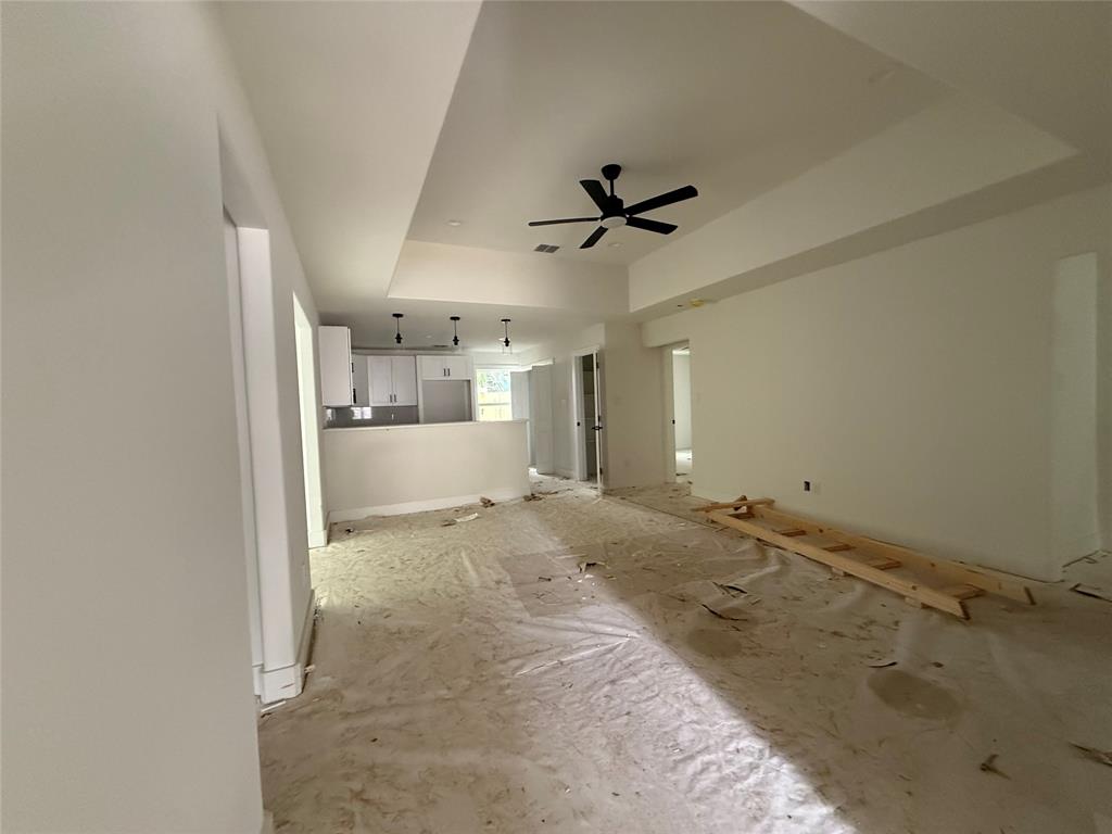 2703 Springdale Street Property Photo 2