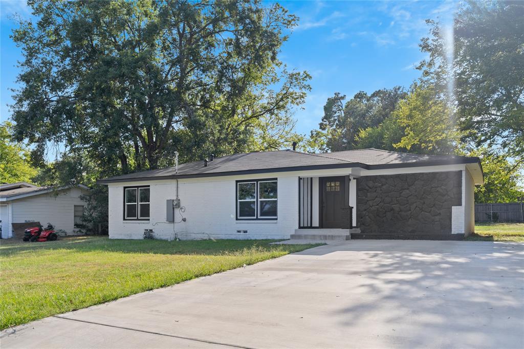 1613 Irwin Lane Property Photo 1