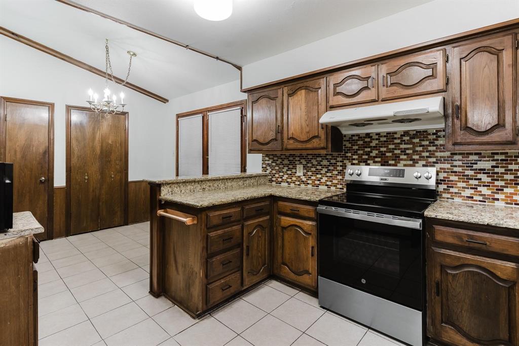 706 Mount Vernon Drive Property Photo 2