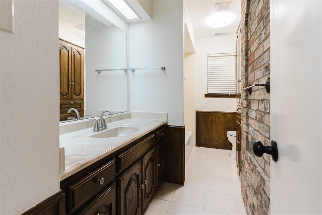 706 Mount Vernon Drive Property Photo 11