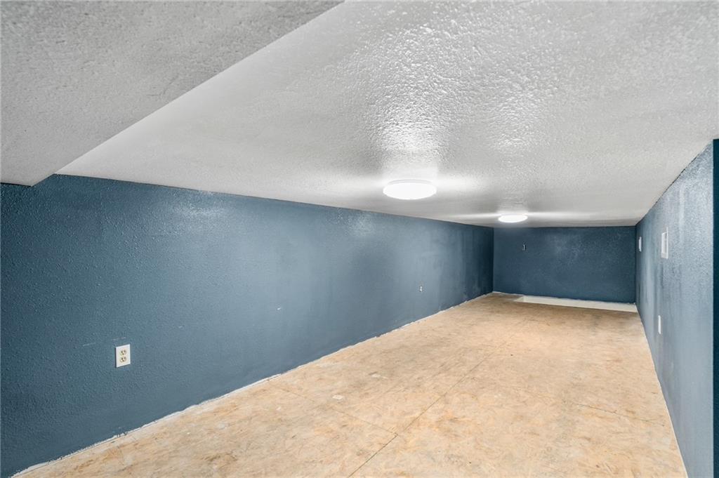 103 W Main Street Property Photo 34