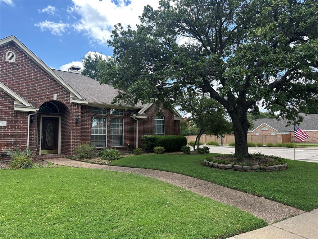 402 Buttonwood Drive Property Photo 20