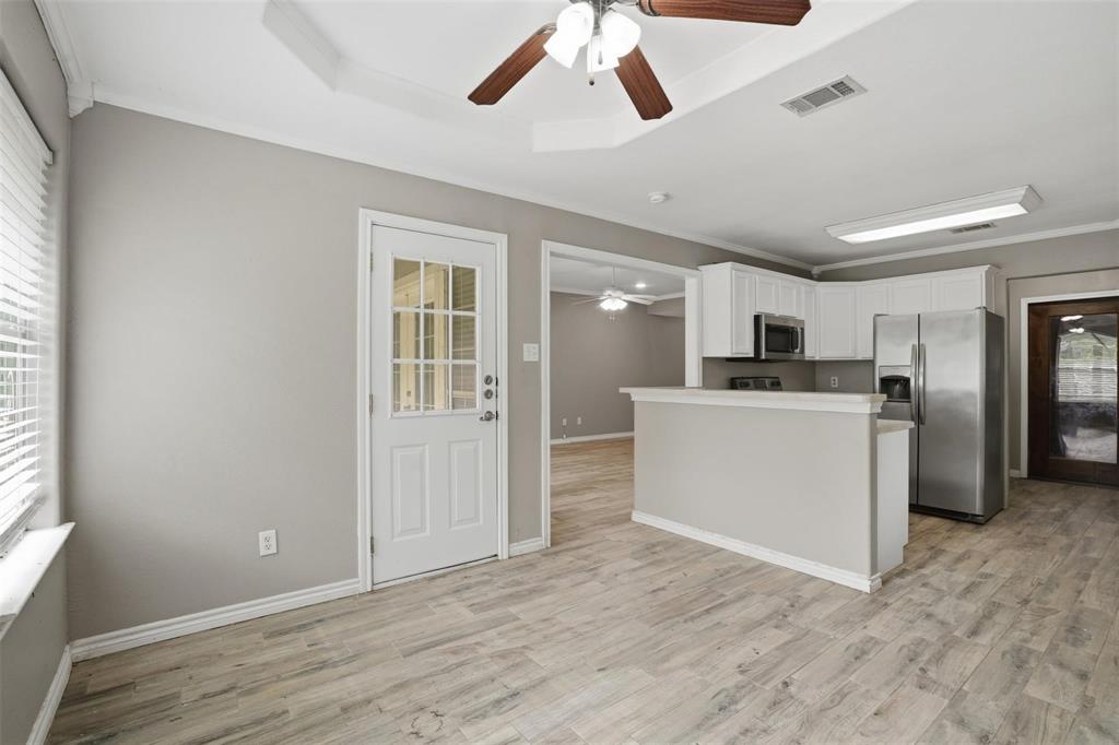 339 Outboard Drive Property Photo 9