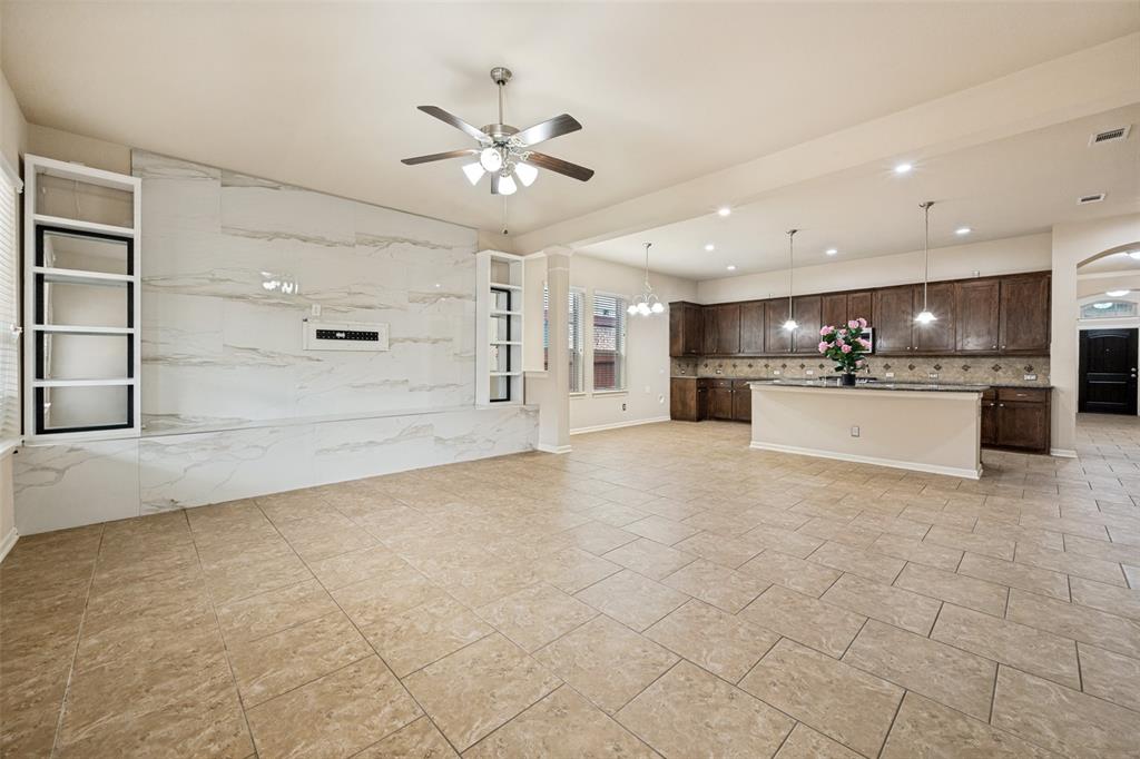 8425 Snow Goose Way Property Photo 4