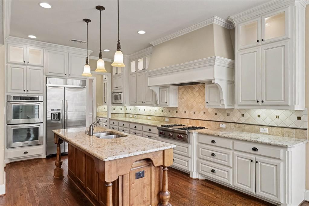 408 Blue Ridge Court Property Photo 1