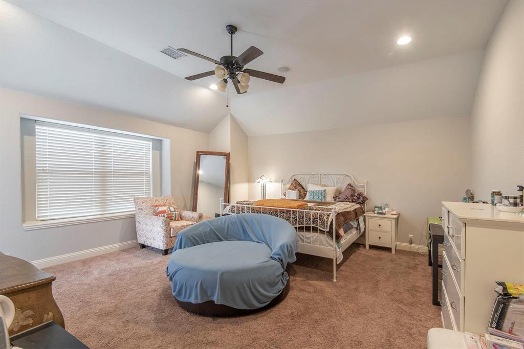 10205 Savoy Drive Property Photo 16