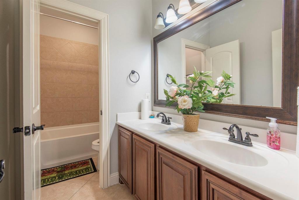 10205 Savoy Drive Property Photo 18