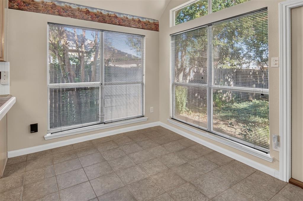 6928 Spring Valley Way Property Photo 13