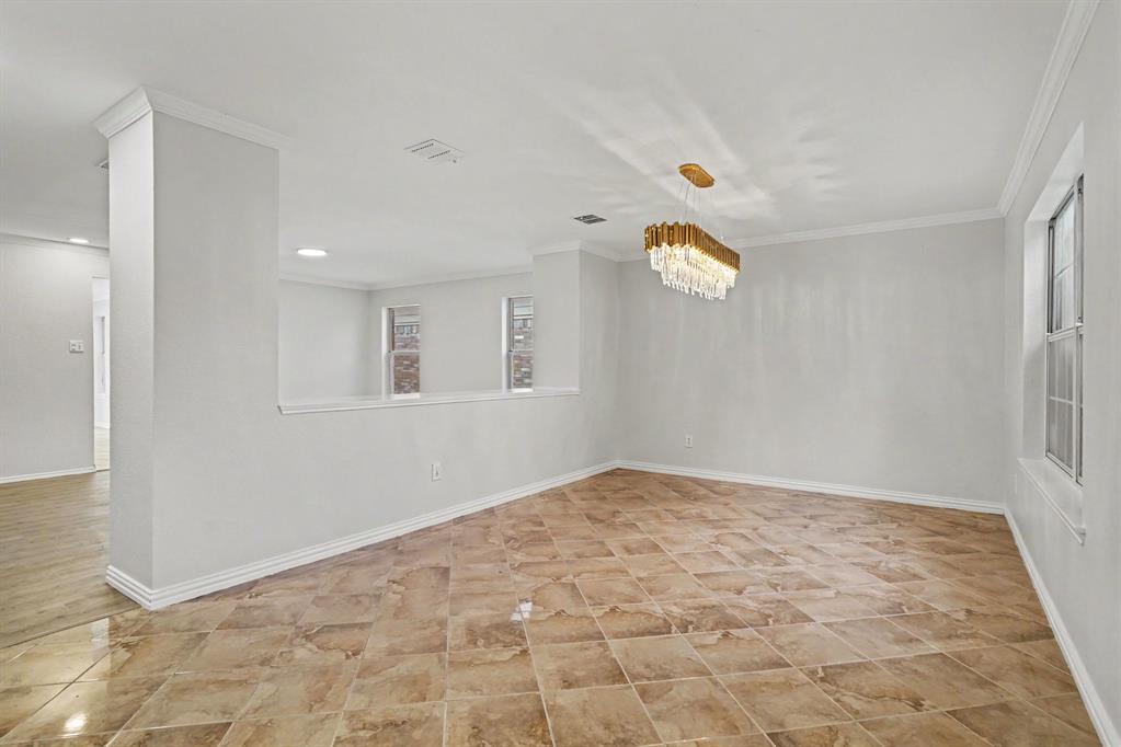 4800 Sleepy Ridge Circle Property Photo 10
