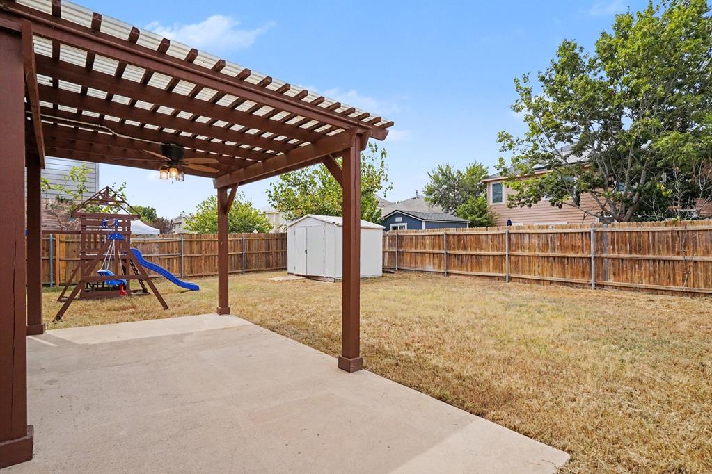 4800 Sleepy Ridge Circle Property Photo 34