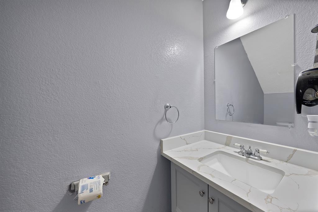 3101 Silver Creek Drive Property Photo 21