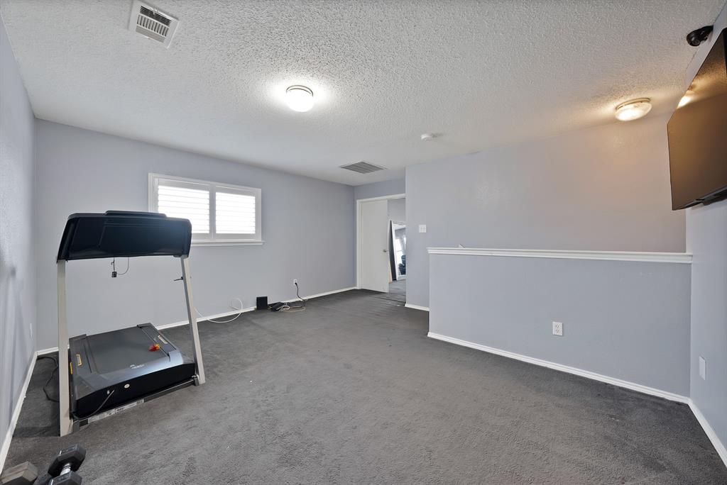 3101 Silver Creek Drive Property Photo 23