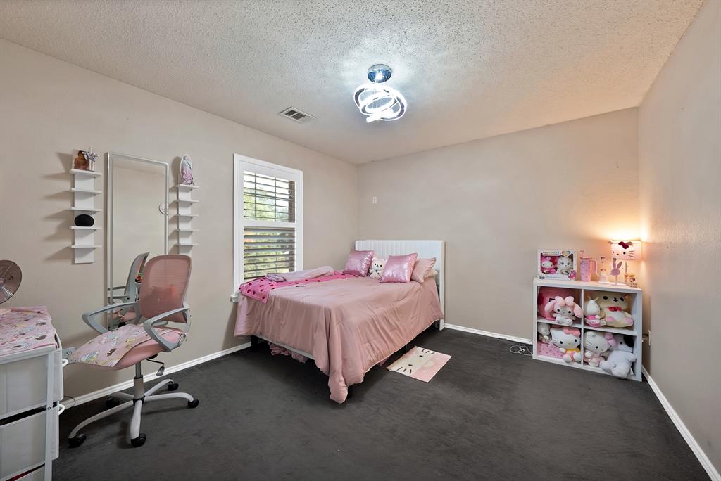 3101 Silver Creek Drive Property Photo 24