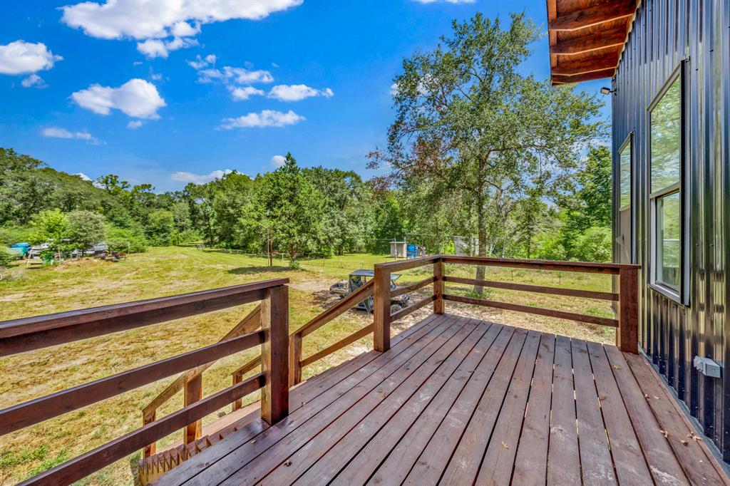 000 Private Road 1425 Property Photo 12