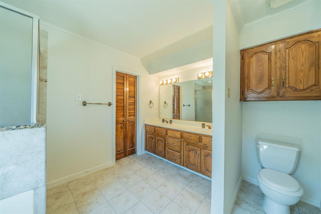 529 Winston Street Property Photo 12