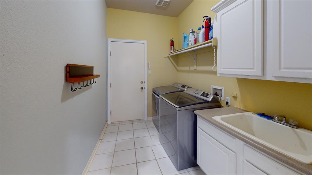 1828 Branch Trail Property Photo 16