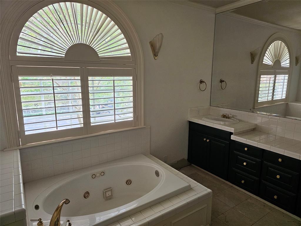 1116 Scotts Way Property Photo 19
