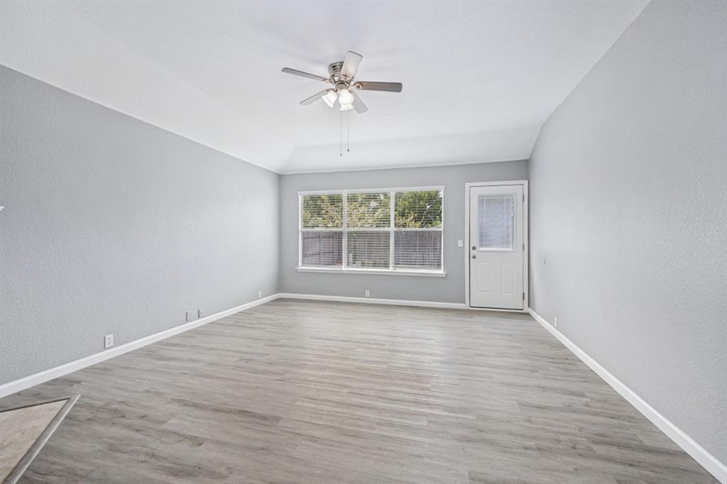 2509 Aiken Lane Property Photo 10