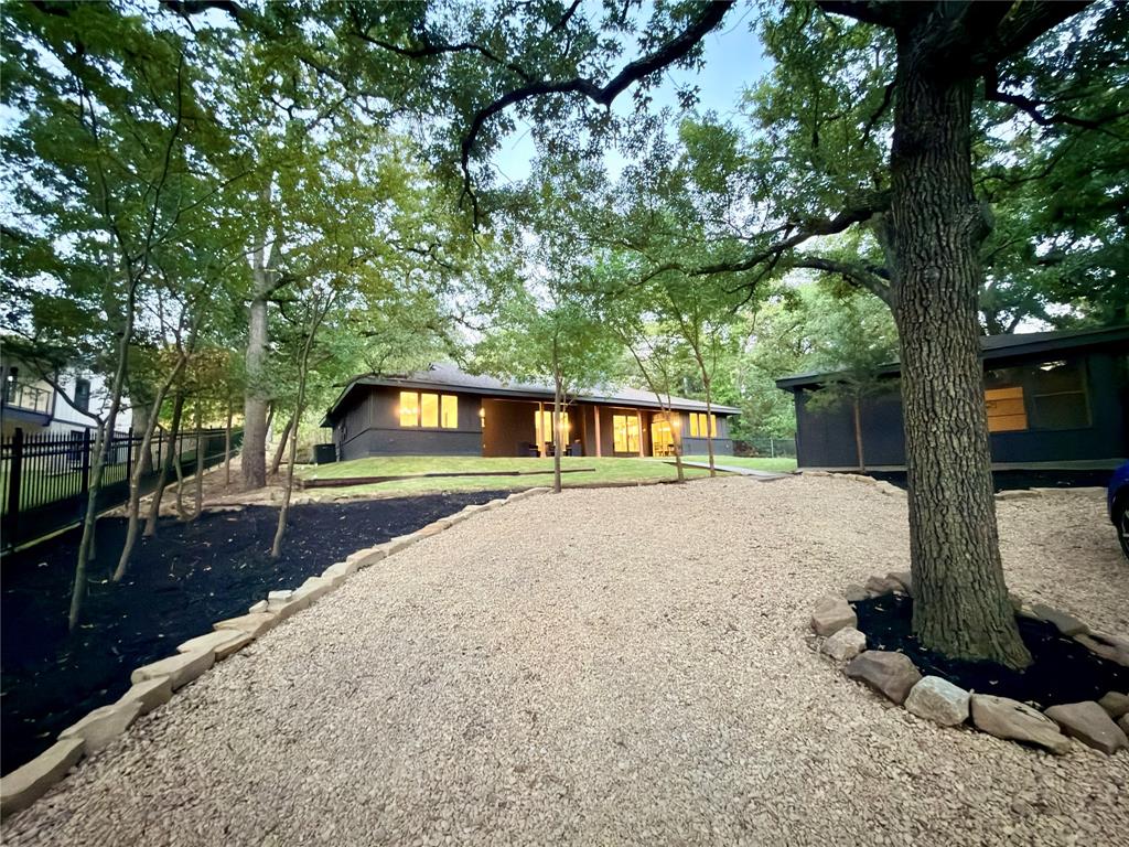 341 Scenic Drive Property Photo 1