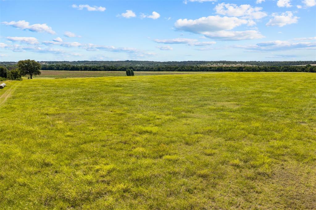 4562 Hwy 77 Property Photo 12