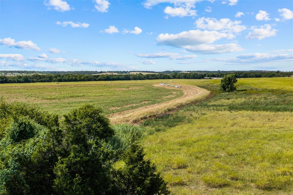 4562 Hwy 77 Property Photo 19