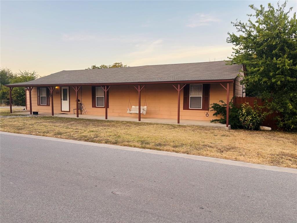 110 N Love Avenue Property Photo 1