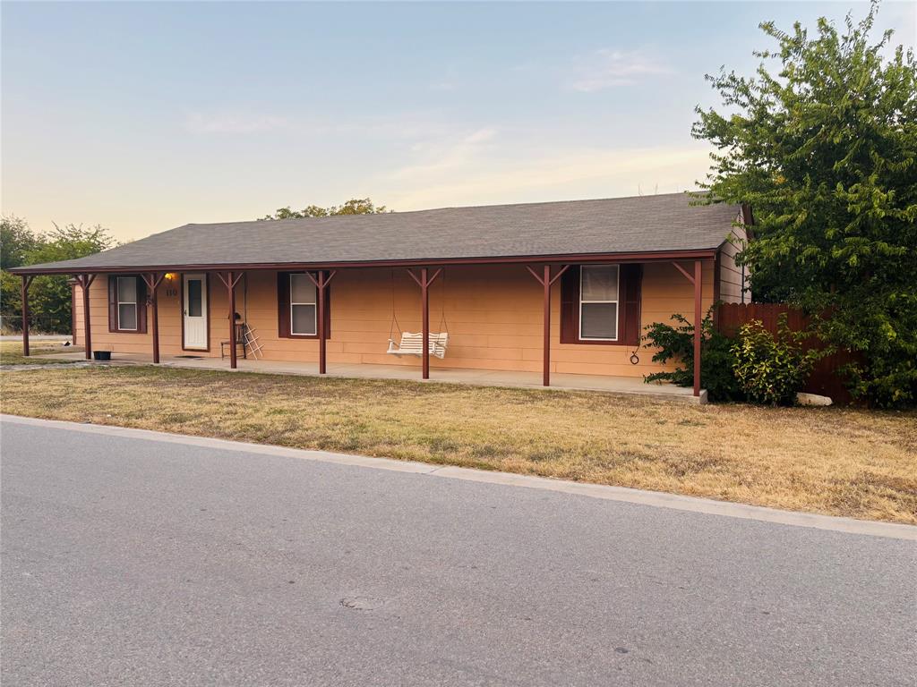 110 N Love Avenue Property Photo 3