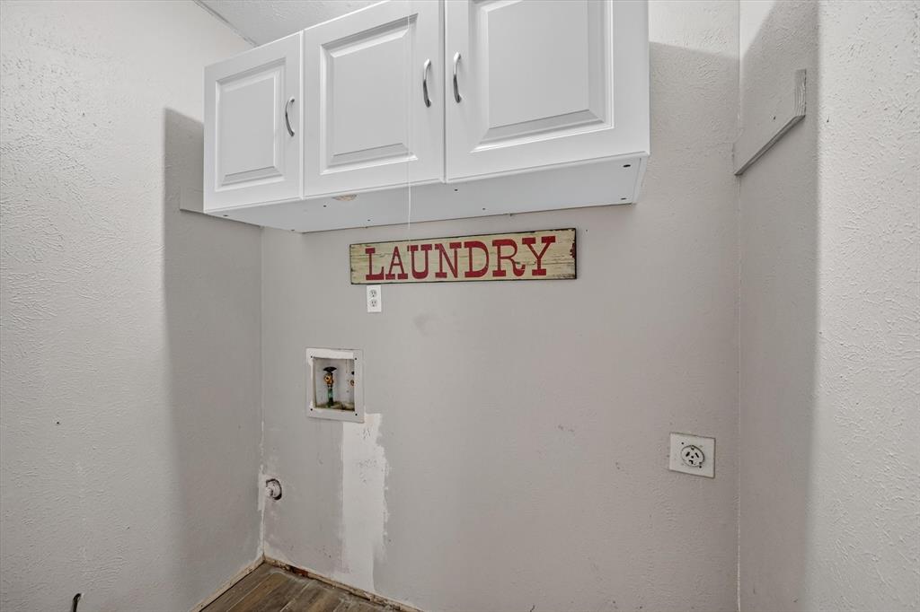 704 Levelland Drive Property Photo 17