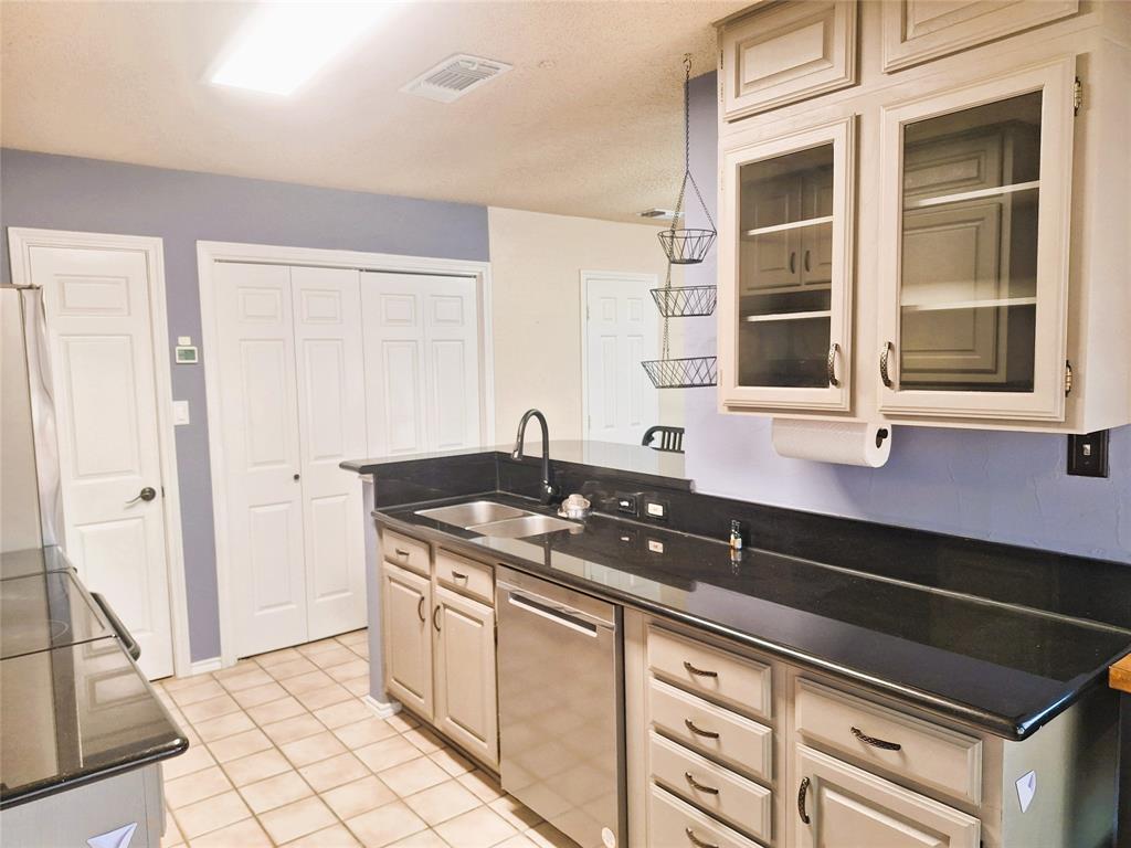 408 Santa Fe Trail 61 Property Photo 4