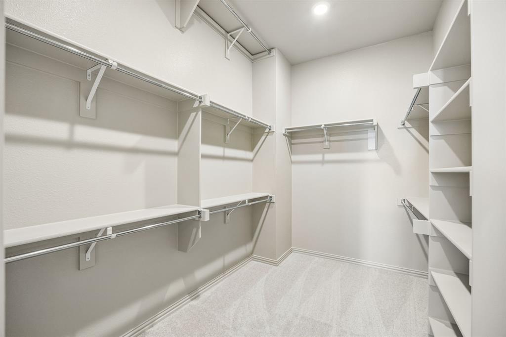 1013 Magdalena Way Property Photo 14