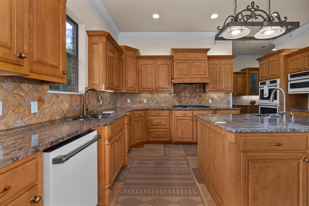 1170 Waters Edge Circle Property Photo 13