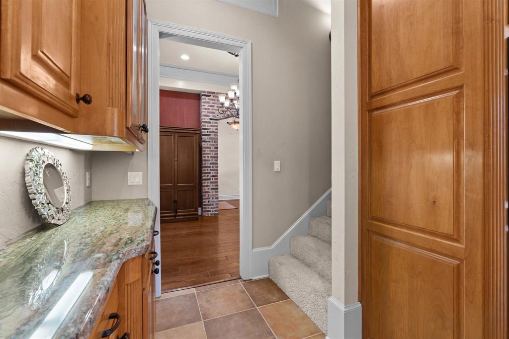 1170 Waters Edge Circle Property Photo 15