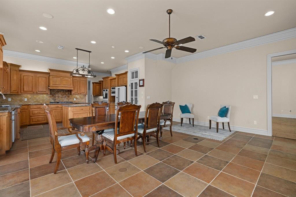 1170 Waters Edge Circle Property Photo 16