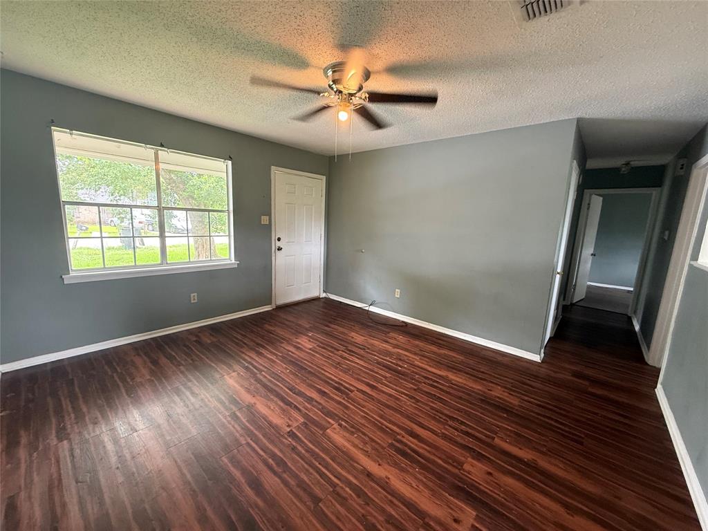 4911 Dahlia Drive Property Photo 3