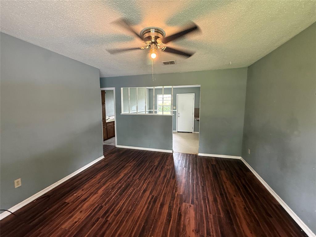 4911 Dahlia Drive Property Photo 4