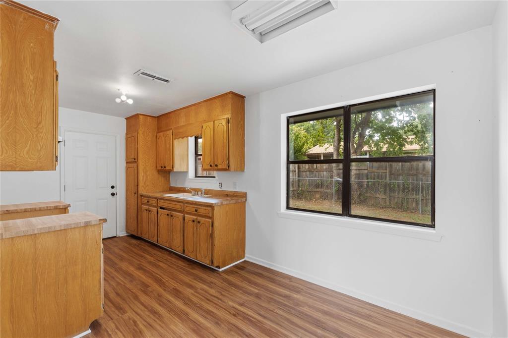 112 Orchard Drive Property Photo 6