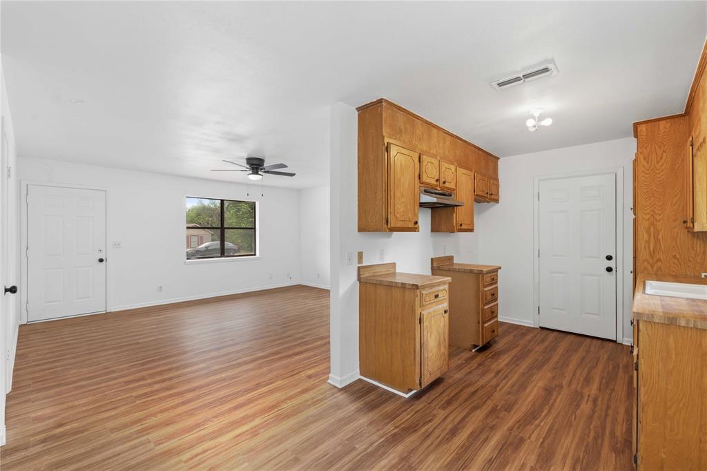 112 Orchard Drive Property Photo 7