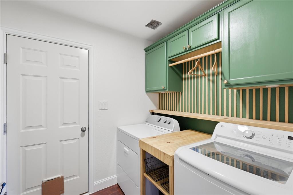 208 Cory Court Property Photo 28