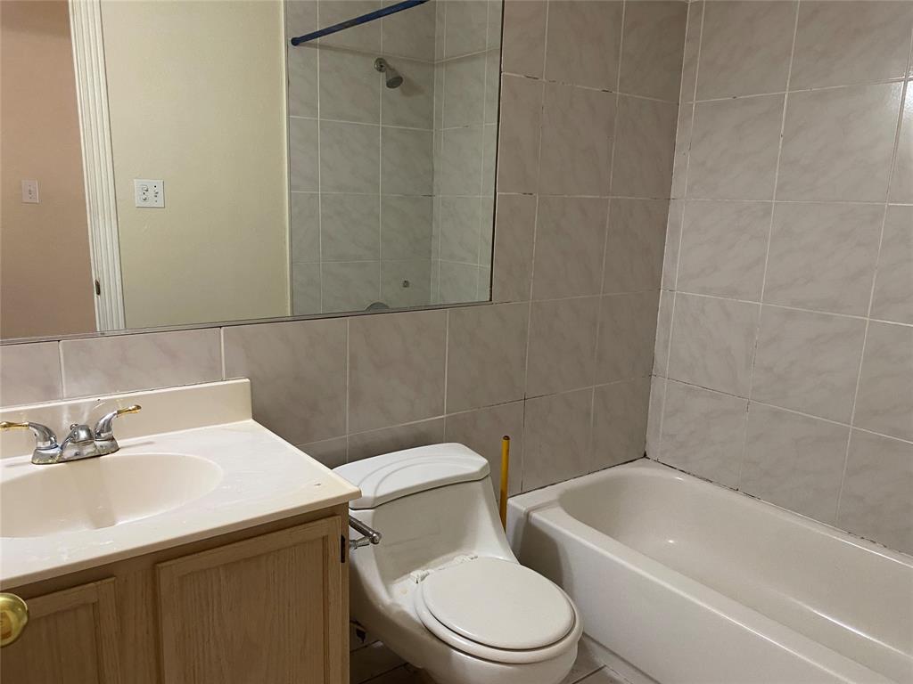 406 S Jefferson Street Property Photo 11