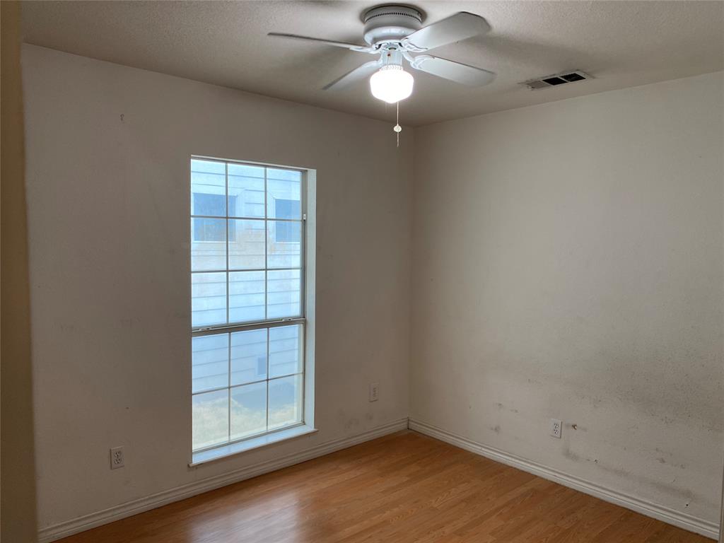 406 S Jefferson Street Property Photo 12