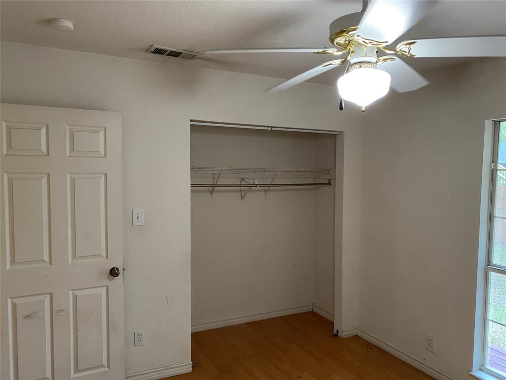 406 S Jefferson Street Property Photo 15