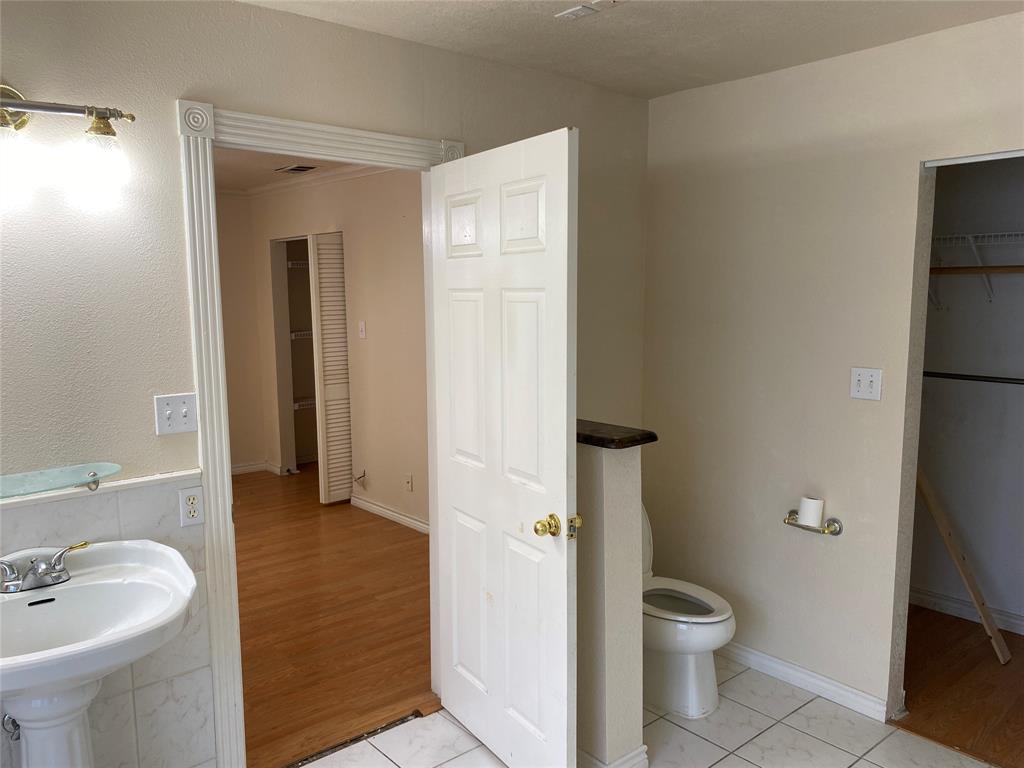 406 S Jefferson Street Property Photo 21