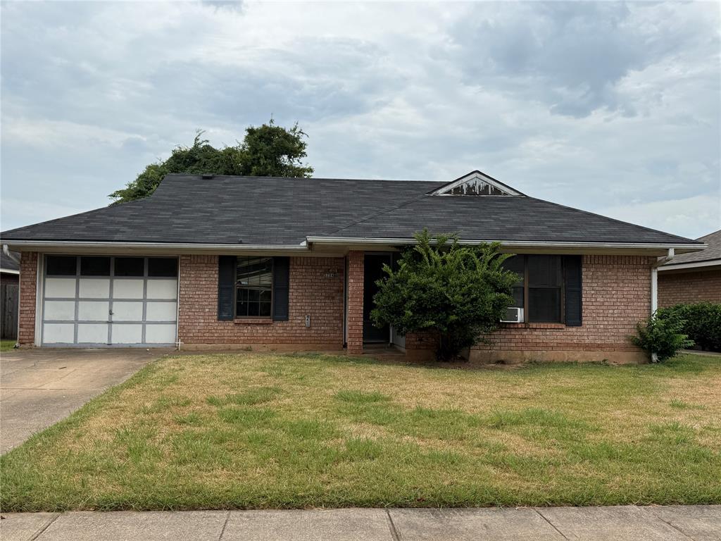 5704 Pampus Lane Property Photo 1