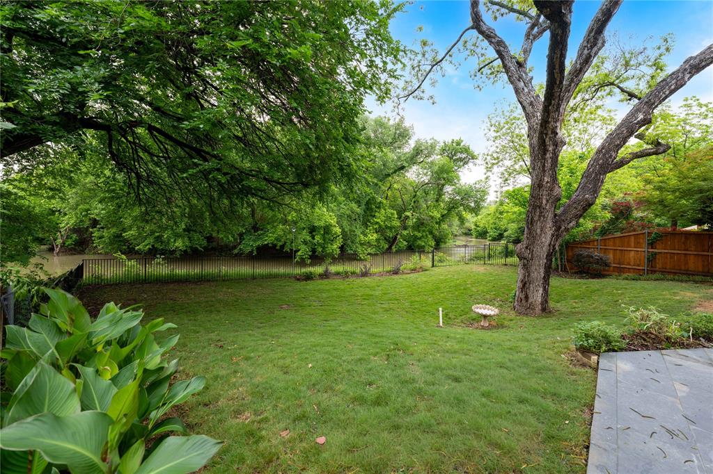 981 Parker Drive Property Photo 1