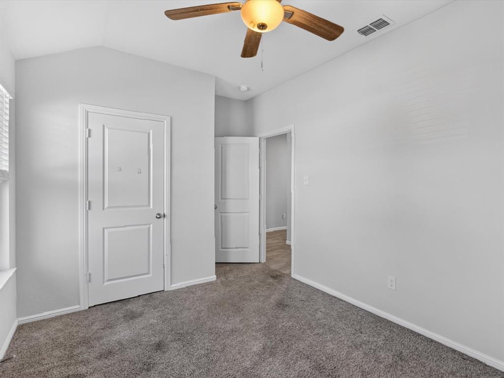 2225 Blythwood Trail Property Photo 6