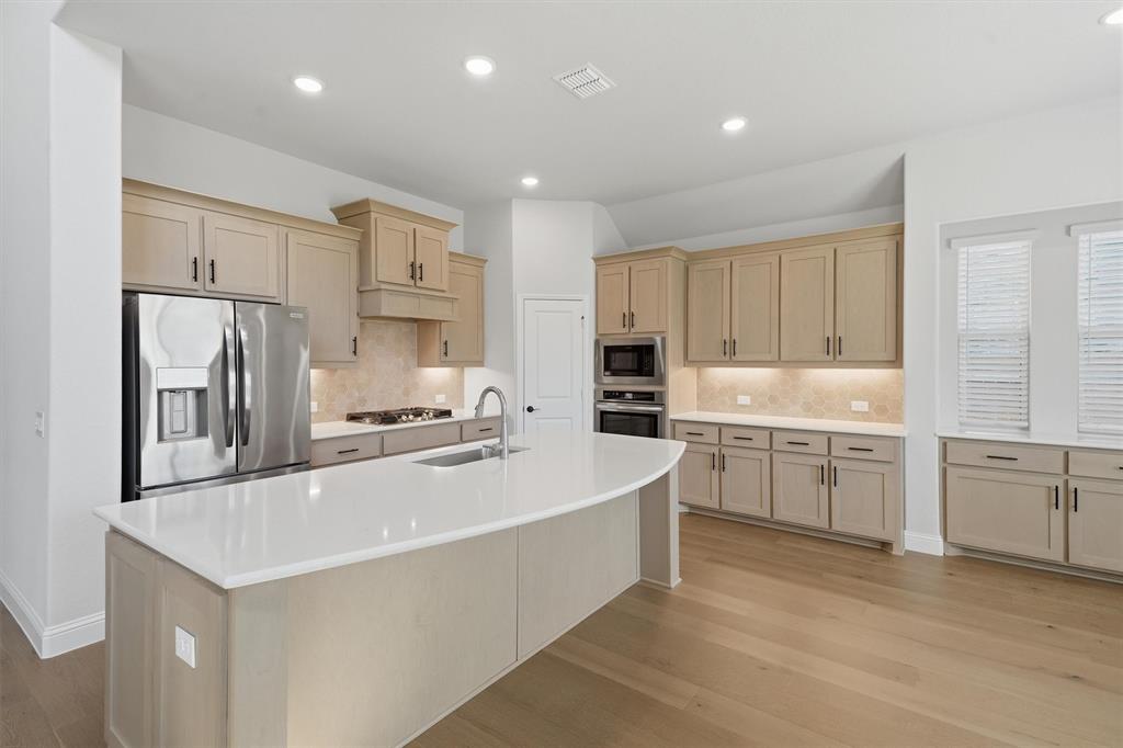 1003 Moss Grove Trail